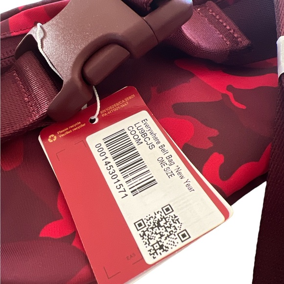 Lululemon Limited Edition Everywhere Belt Bag 1L - Picture 6 of 6